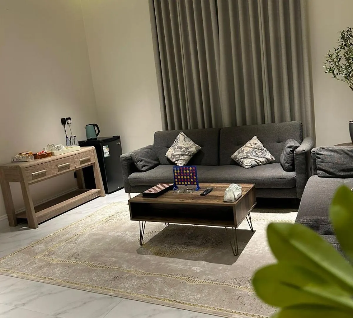 Apartment شقة فاخرة غرفة وصالة بالعارض دخول ذاتي ٤ Riyadh